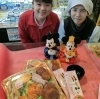「スーパーよしだの「お雛祭り」お惣菜やケーキ」