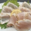 オリーブオイルに漬け込んだ平戸の風香る魚のタタキ　平戸の直売所　百旬館