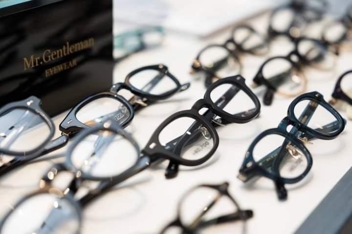 「人気ブランド「タレックス」「アイバン」など、お洒落な眼鏡が揃う『長安眼鏡店』【高松市浜ノ町】」