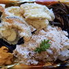 「明日の日替り弁当は筍ご飯と天ぷら」