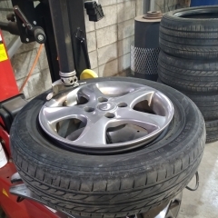 釧路の自動車整備工場 タイヤ交換 