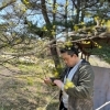 群馬県嬬恋村、白根山「蕗のとうの収穫」
