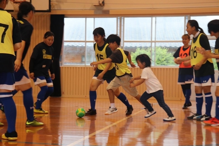 「甑島サッカースクールを開催しました！【薩摩川内の女子サッカークラブ】」