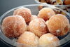 「【福山駅前】ドーナツボール [福山市西町アメリカンドーナツ専門店 laughterdoughnuts (ラフタードーナツ 福山駅から徒歩7分 itiSETOUCHI (イチセトウチ) 内]」