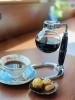 香り高いコーヒーとお菓子でホッと一息「稚内市声問にある【Dan CAFE（ダンカフェ）】は、ホテルめぐま内にある落ち着いた雰囲気のカフェ。」