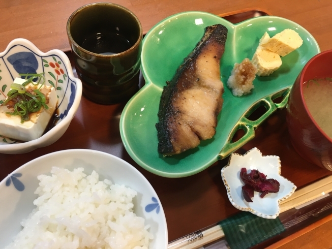 焼魚定食　900円　ブリの西京焼き「本日の焼魚☆ブリの西京焼き」