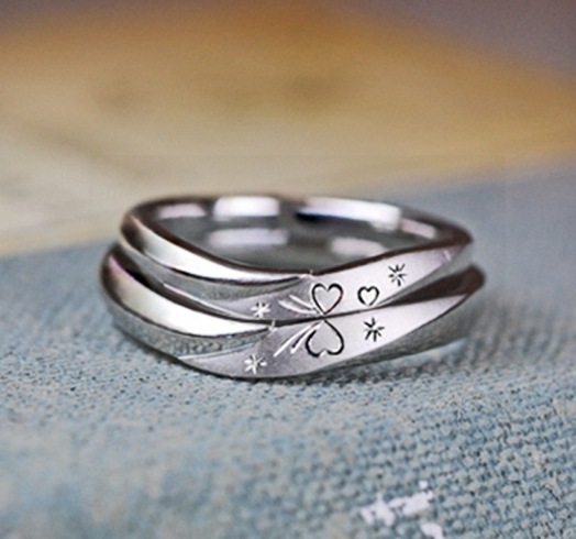 「【HEART RIBBON・ハートリボン】結婚指輪を重ねてリボン模様をつくるオーダー作品」
