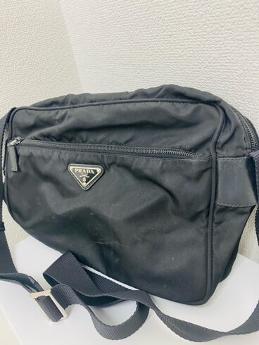 プラダのバッグを高価買取致しました。「プラダを高く売るなら、買取大吉トライアル那須塩原店にお任せ下さい!!」