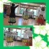 手がさすその先にみえる空をイメージして踊ります「癒しのフラ！川のせせらぎが聞こえる、自然がいっぱいの気持ちいいロケーション！体力づくりに！リフレッシュに！那珂川市　フラダンス教室」