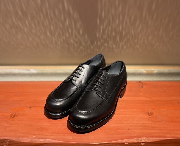 エプロンフロントダービー「浅草を拠点にしている紳士靴ブランド『RENDO』の取扱いをスタートしました！」