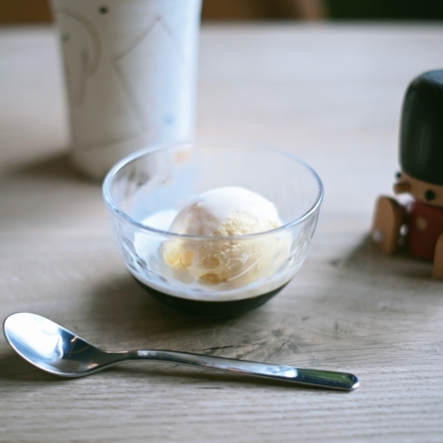 アイスの乗ったコーヒーゼリー　￥450「【カフェ】コーヒーゼリーで涼みませんか【川口】」