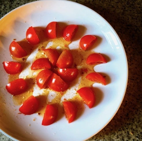 ミライコイワウチさんのミライnoドルチェ トマト「地元野菜 続々❣️夏野菜 が美味しい季節てすね❣️」