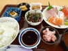 刺身盛り合わせ定食　1900円「本日営業しています！」