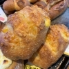 ボリューム満点！チーズフランス🧀「本日（8/18）も営業中🍞✨️ パン工房かおりほのか（岡山市南区）」