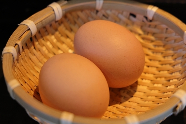 卵「【キッチンプルート☆次回の営業日は 29日 です】卵を常温に戻す理由というお話」