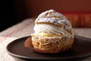 シュークリーム「【キッチンプルート☆本日営業日です】シュークリームの食べ方に正解はあるのか?」