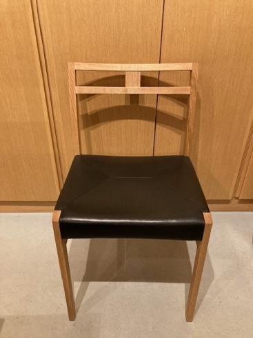 ダイニングチェア　makuチェア「いすは掛けてしっくりするものを！　チェア・いす・椅子をお探しなら札幌の家具専門店『彩工房畑山』へ」