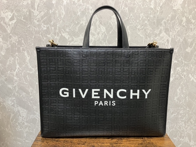 「GIVENCHY買取は 中野駅の買取専門店【おたからや　中野駅北口本店】へ！高く売るなら、業界最大手の「おたからや」にお任せください！！無料査定＆無料電話相談」