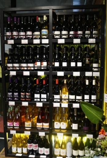 ビオ・ワイン(自然派ワイン) の種類も豊富