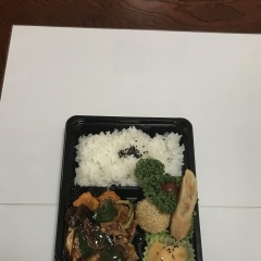 回鍋肉弁当（ホイコーロー）