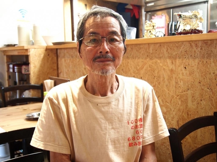 店主の今村徳男さん。73歳にして現役で厨房に立つ