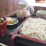 霧島でまっ白な蕎麦を食べるなら『つくる』！【霧島】