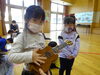 いい音だね！「お誕生会は、ウクレレ演奏で盛り上がりました！」