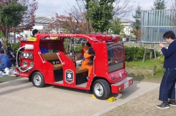 ちびっ子消防車は大人気