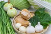 国産野菜を使い保存料は入ってません。「もちもち皮の青じそ鶏餃子（期間限定）」
