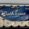 カークランド　バスティッシュ―　（トイレットペーパー）