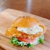 カリカリささみのチキン南蛮バーガー