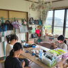 初心者でも安心！丁寧な指導教室「夏休みに親子でジュエリーバッグ体験レッスン」