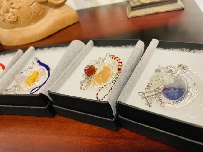 龍とキツネの御守り 伏見稲荷でも販売中❗️ | 天然石ブレスレット 龍とキツネの御守り 伏見稲荷でも販売中❗️ | 天然石ブレスレット