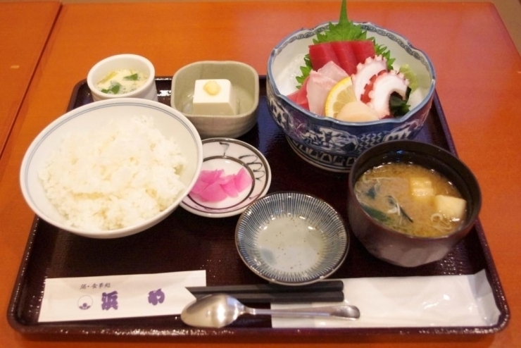 浜や の海鮮定食 リーズナブルな居酒屋で和食ランチ 下総中山駅 編集部厳選 船橋のおすすめランチ特集 まいぷれ 船橋市