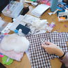 こちらはぬいぐるみの服を作っています「ぬいぐるみ用の服や、仮面ライダーをイメージした作品作りしてます」