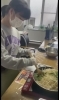 いつも通り料理作りもやっています「12月に始まる新店舗のメニュー開発に向けて試作中」