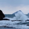 竜宮浜の荒波