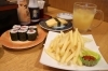 揚げ物もあります「週末のテイクアウトはお早めに🍣 ご予約承っております【回転寿司かね喜石岡店】」