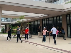 ノルディックウォーキング  Iｎ 弁天池公園（6月）