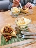 『アデリアレトロ』の昭和食器に凄まじく喜んでくれた「初めてのお客様。【まいぷれ・西京区・南区・編集部】」