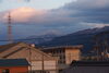 「今日も四国山地の山々は、白くどっしりとしたたたずまいです。」