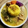 手稲区前田【スパイス料理と酒 Knot.（ナット）】さんの一皿で二度おいしい、スパイスを楽しむ「2種あいがけカレー」