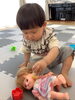「はいはい前の四つん這いとお世話あそび｜「できたね」を一緒に喜びました」