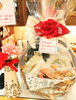 一輪挿しと紅茶のギフト「5/9(日)　母の日　おすすめお菓子のギフト　ぐりむわーるど南福島店」