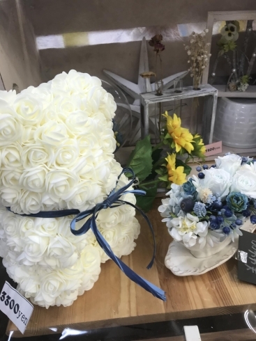 夏のディスプレイ Little Flower 小さな花屋 リトルフラワー のニュース まいぷれ 新居浜市 夏のディスプレイ Little Flower 小さな花屋 リトルフラワー のニュース まいぷれ 新居浜市