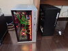 隣のPCは前回納品させていただいた動画制作用です。「3DCGアニメーション制作者様に本格水冷パソコンを納品いたしました」