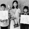 31日からの全国囲碁大会に出場する橋本光陽君、千田杏咲さん、米田有佑君