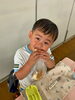 美味しい昼食をパクリ！
モリモリ食べて、お腹いっぱい「もうすぐ二学期がスタート✨！　ここで…登園日の様子をお伝えしま～す♪」