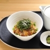 お出汁でいただく鯛茶漬け