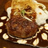 ハンバーグとカレーの両方が味わえる『Cafe jakow-カフェ ジャコウ-』大満足コンビランチ！【中心市街地エリア】